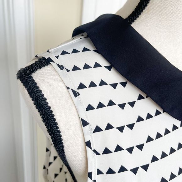 One Clothing Size‎ 0 Black White Contrast Triangular Collared Sleeveless Dress - Picture 5 of 12